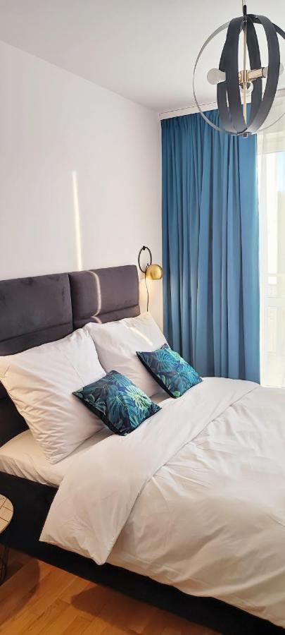 Cosmopolitan Apartament Z Bezplatnym, Prywatnym Parkingiem W Hali Garazowej Torun Ngoại thất bức ảnh
